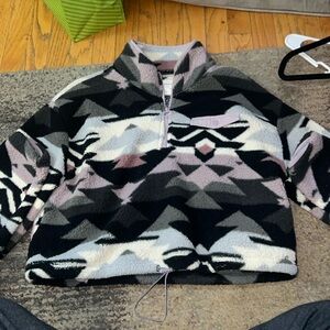 Cropped fuzzy coat, size m